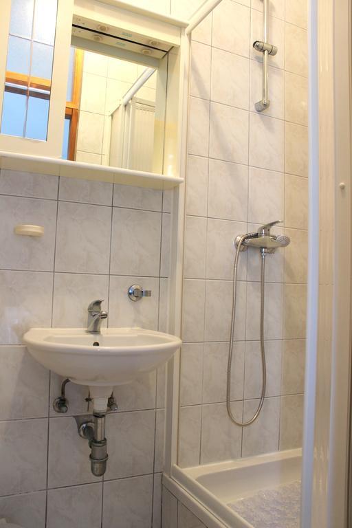 Apartment & Room'S Anni Задар Екстериор снимка