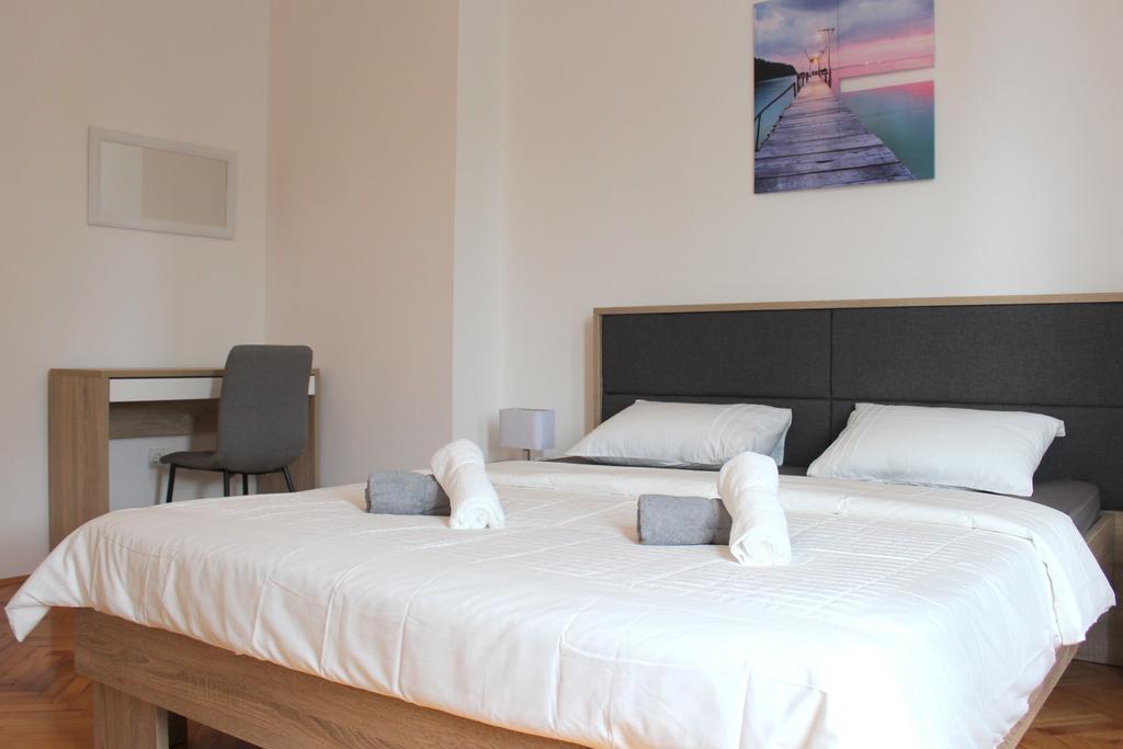 Apartment & Room'S Anni Задар Екстериор снимка