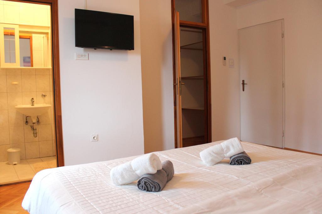 Apartment & Room'S Anni Задар Екстериор снимка