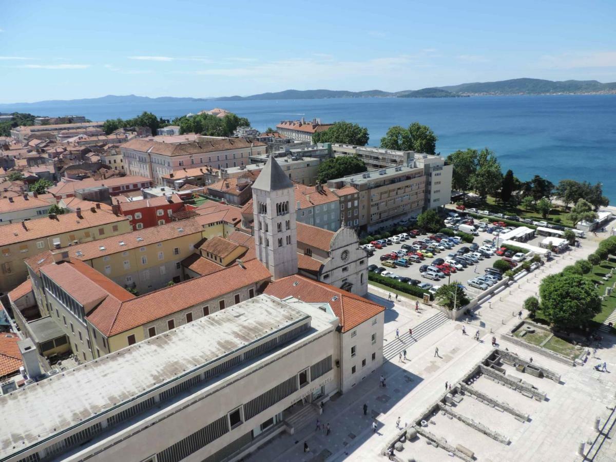 Apartment & Room'S Anni Задар Екстериор снимка