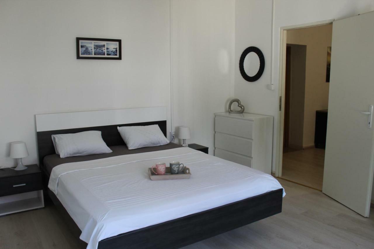 Apartment & Room'S Anni Задар Екстериор снимка